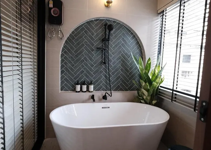 The Shantipan Mandala - Cozy Retreat 400m From Bts Station *