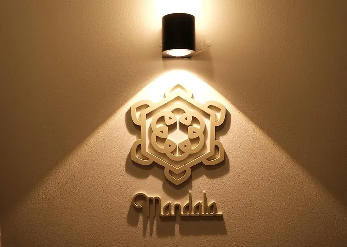 The Shantipan Mandala - Cozy Retreat 400m From Bts Station Бангкок